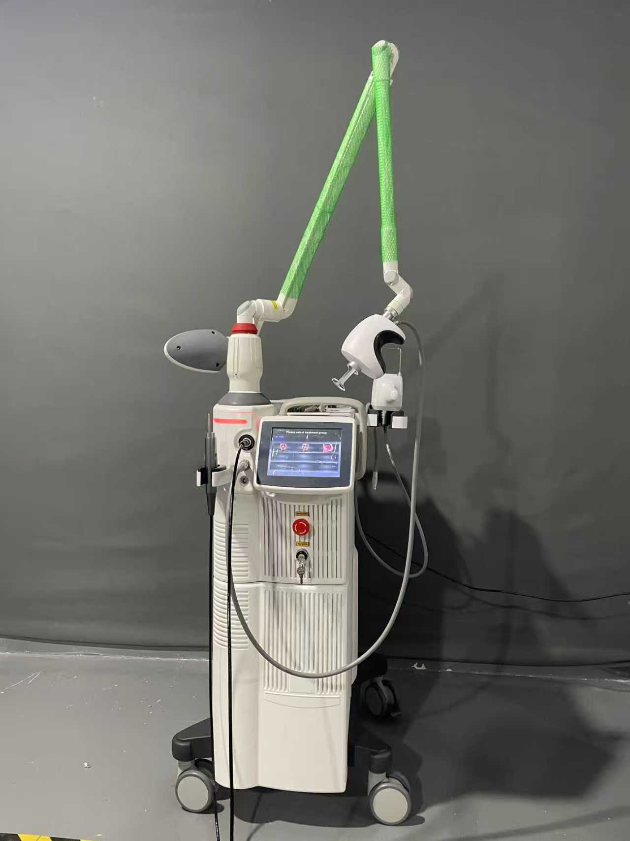 Photon-Erbium 2940nm-WV Erbium 2940 nm Laser Platform WV product detail 1